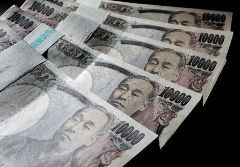 Asia FX slips amid BOJ bond buying, weak China PMIs